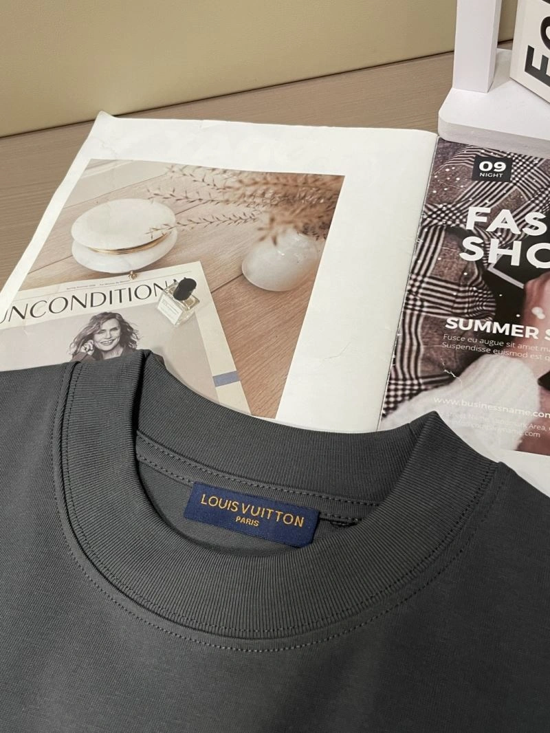 Louis Vuitton T-Shirts Trendy 135508
