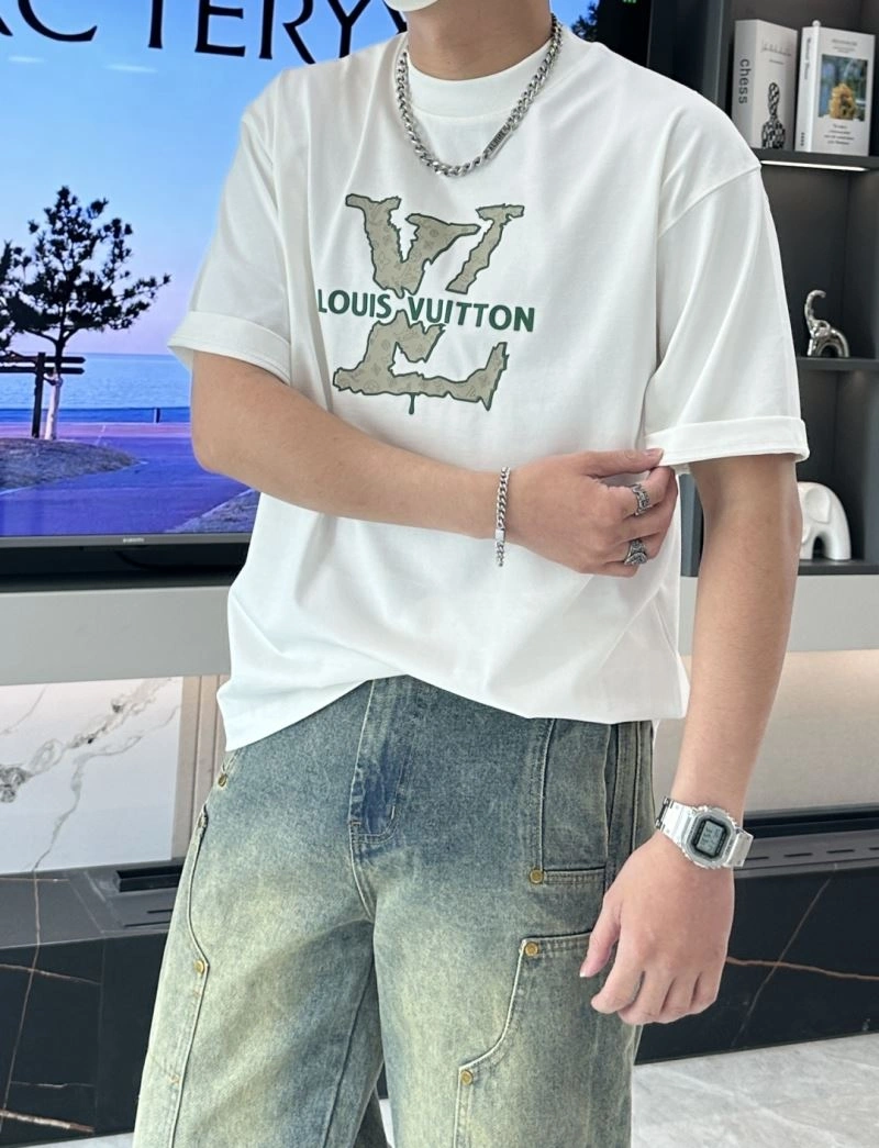 Louis Vuitton T-Shirts TimelessDesign 135507