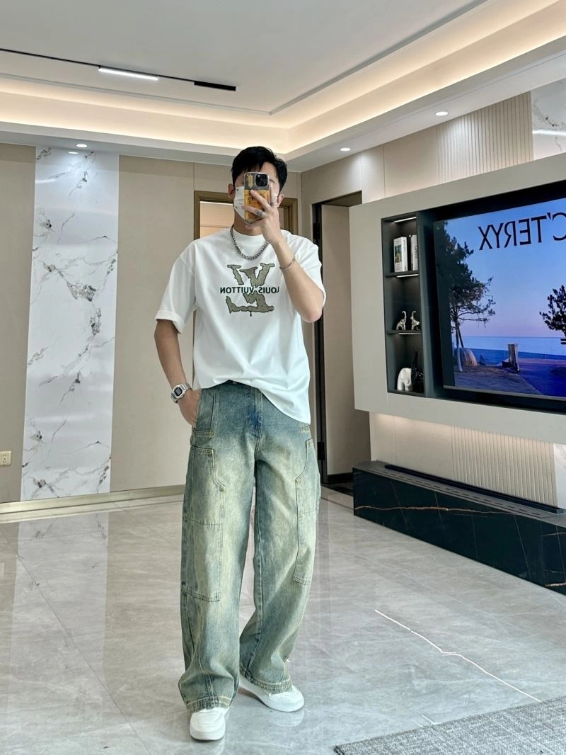 Louis Vuitton T-Shirts TimelessDesign 135507