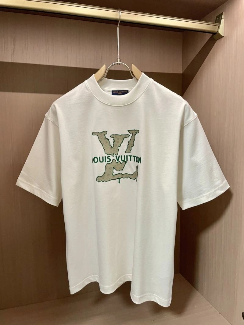 Louis Vuitton T-Shirts TimelessDesign 135507