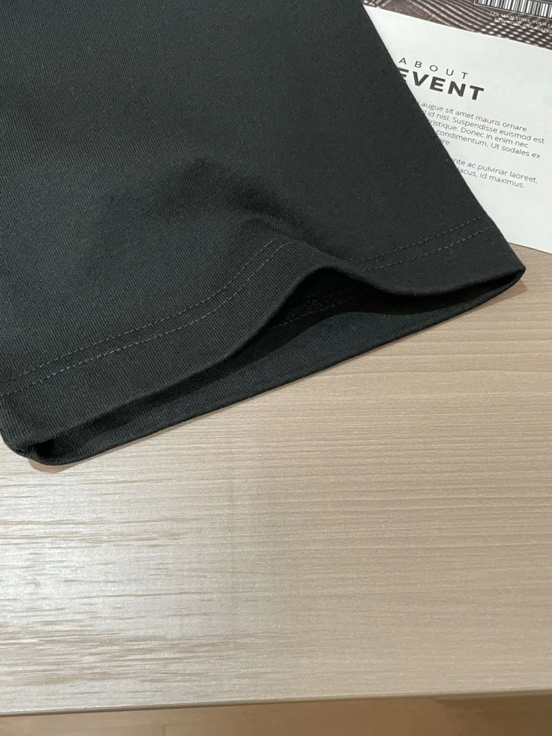 Supportive Louis Vuitton T-Shirts 135506