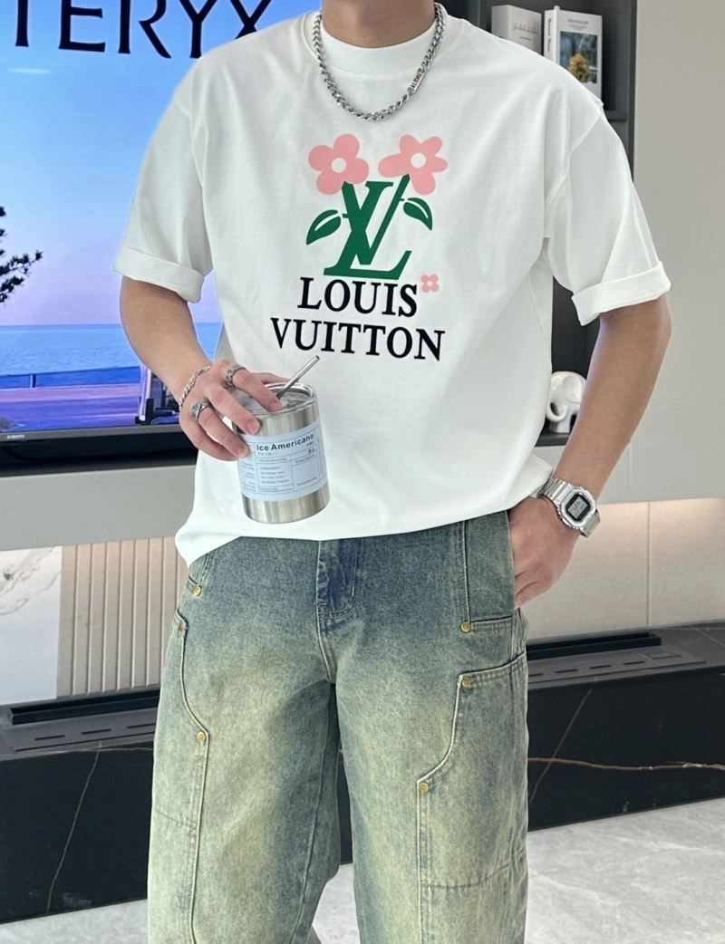 Louis Vuitton T-Shirts Popular 135488