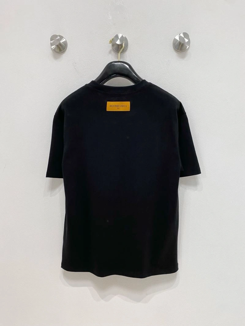 Louis Vuitton T-Shirts FashionForward 135482