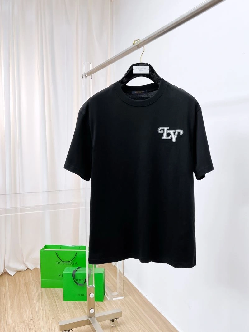 Original Louis Vuitton T-Shirts 135478