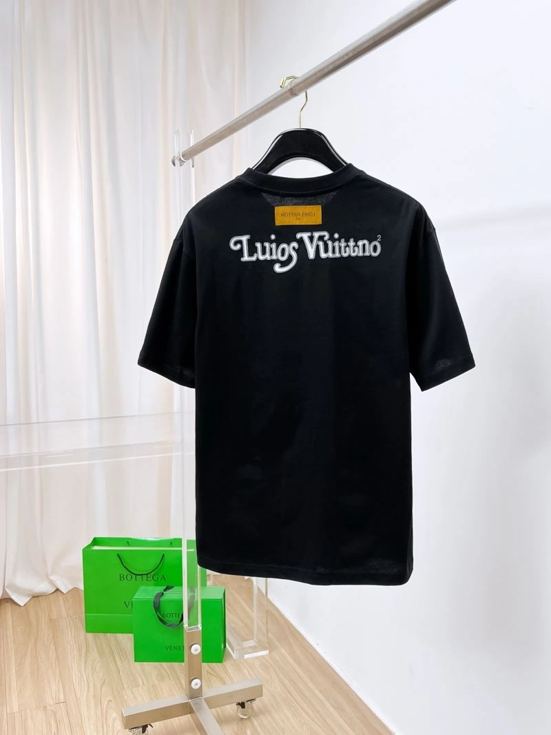 Original Louis Vuitton T-Shirts 135478