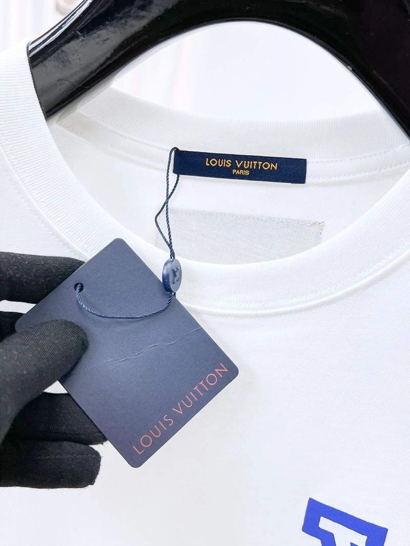 Louis Vuitton T-Shirts AllSeason 135485