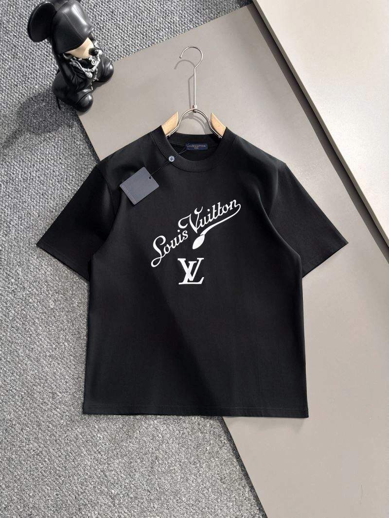 AllSeason Louis Vuitton T-Shirts 135494