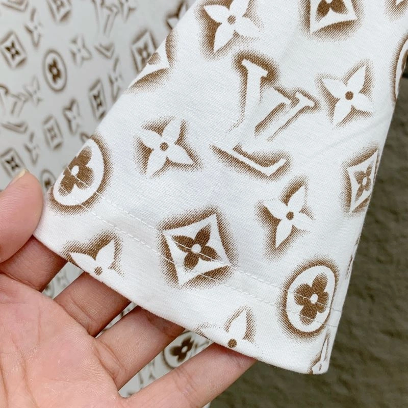TopPick Louis Vuitton T-Shirts 135483