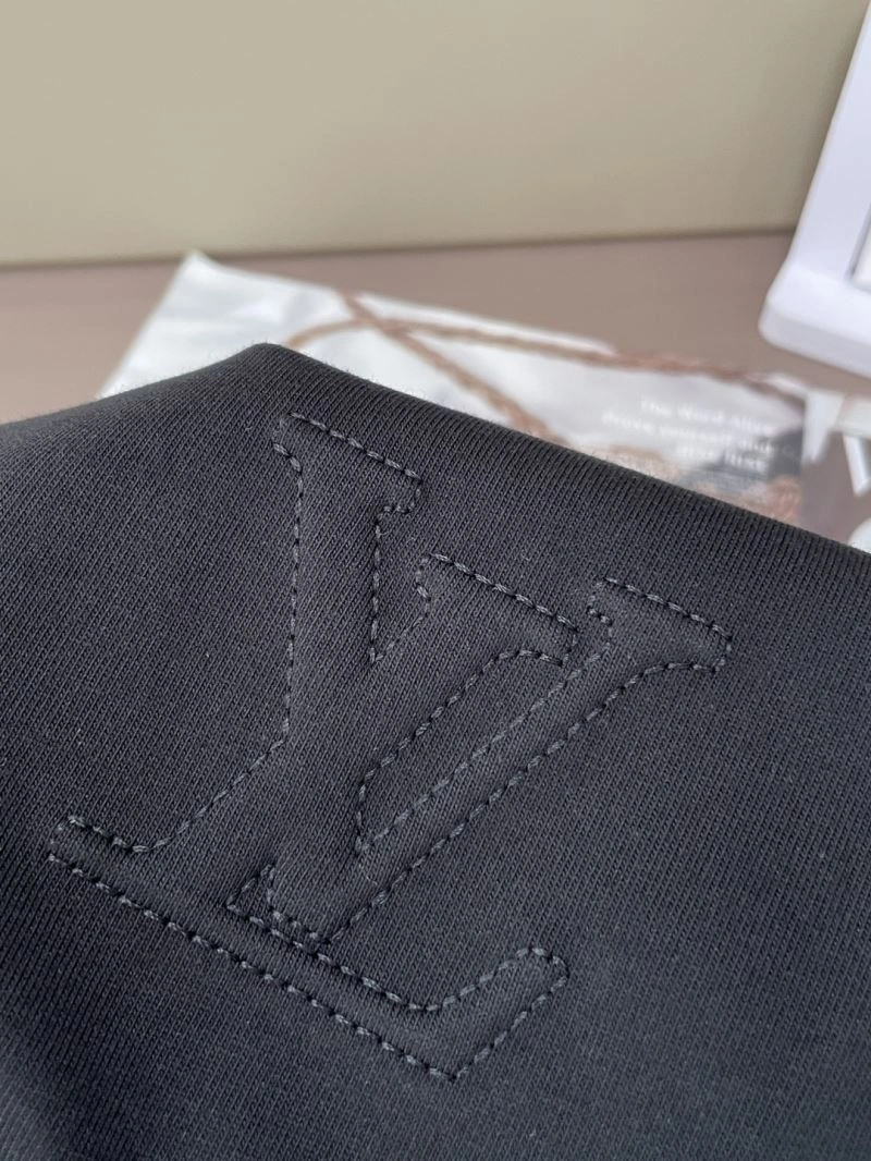 Louis Vuitton T-Shirts TechFriendly 135498