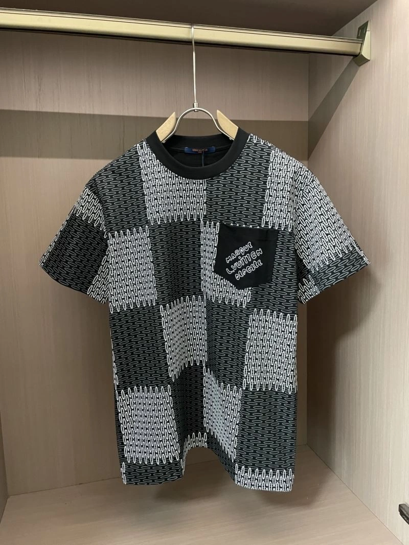 Louis Vuitton T-Shirts Functional 135492