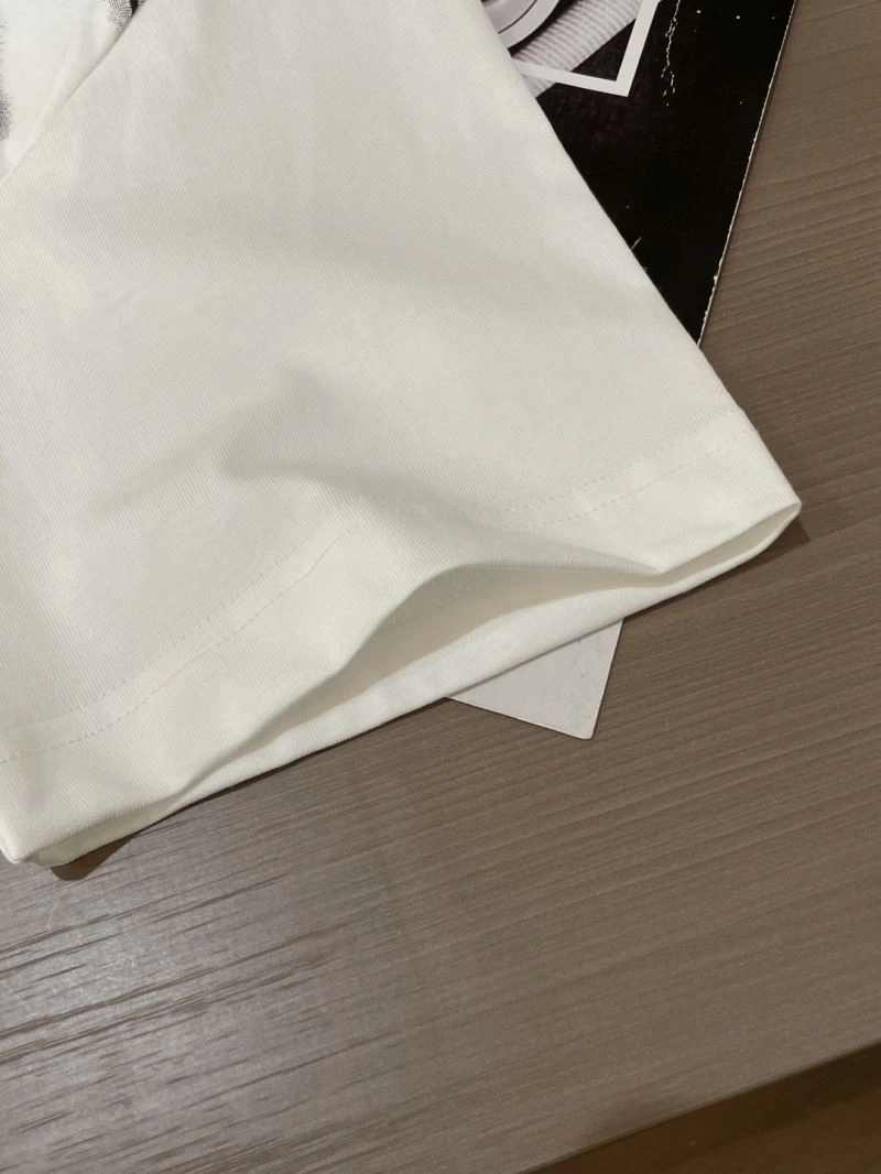 FlexibleFit Louis Vuitton T-Shirts 135495
