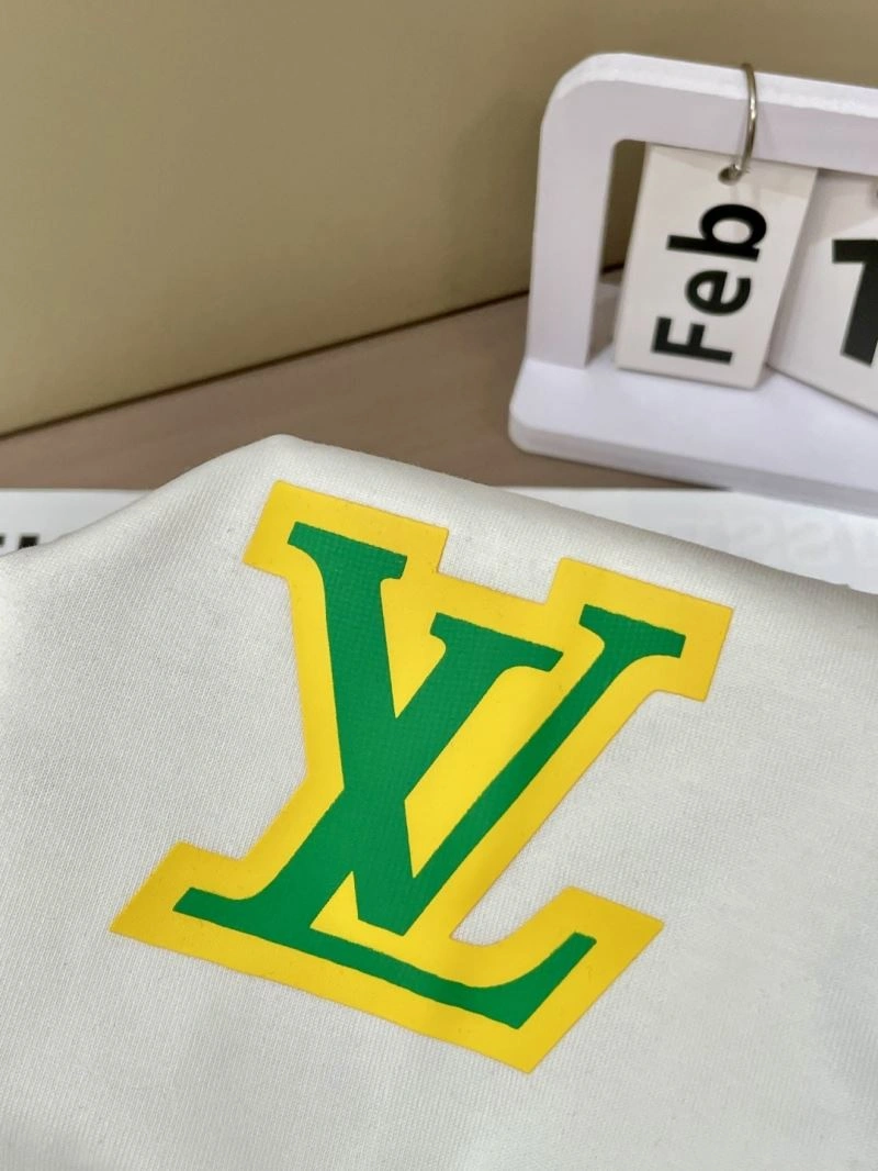 Efficient Louis Vuitton T-Shirts 135471