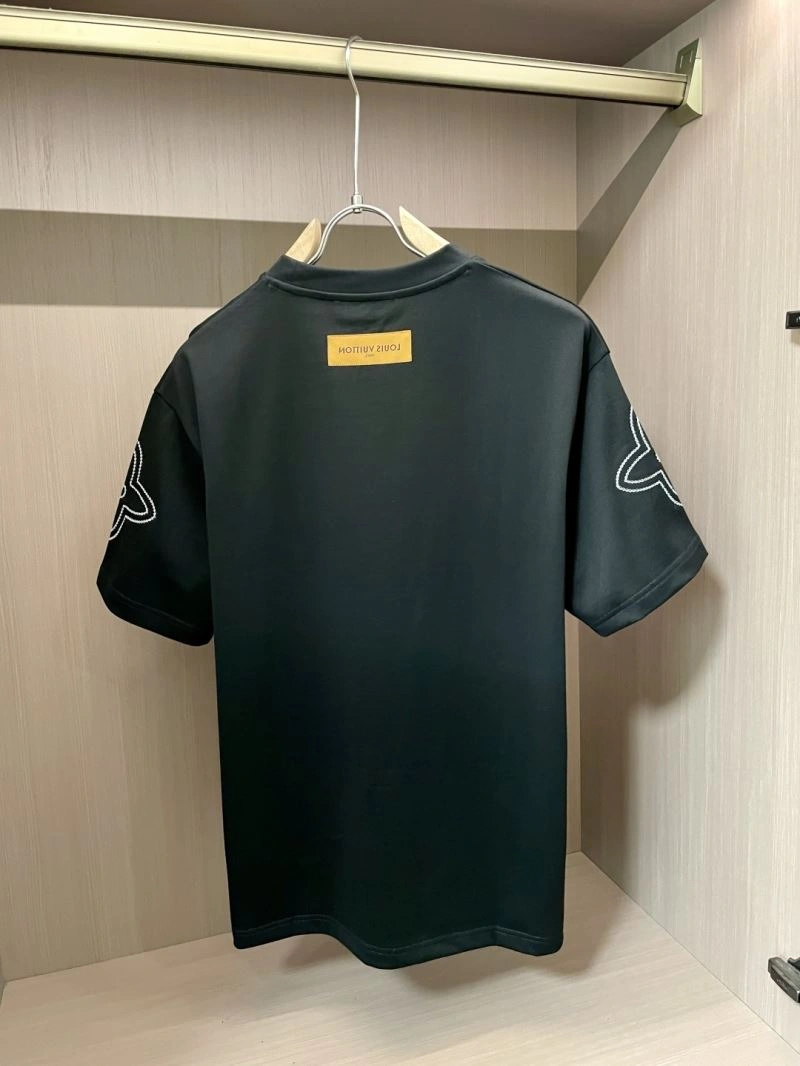 Efficient Louis Vuitton T-Shirts 135471