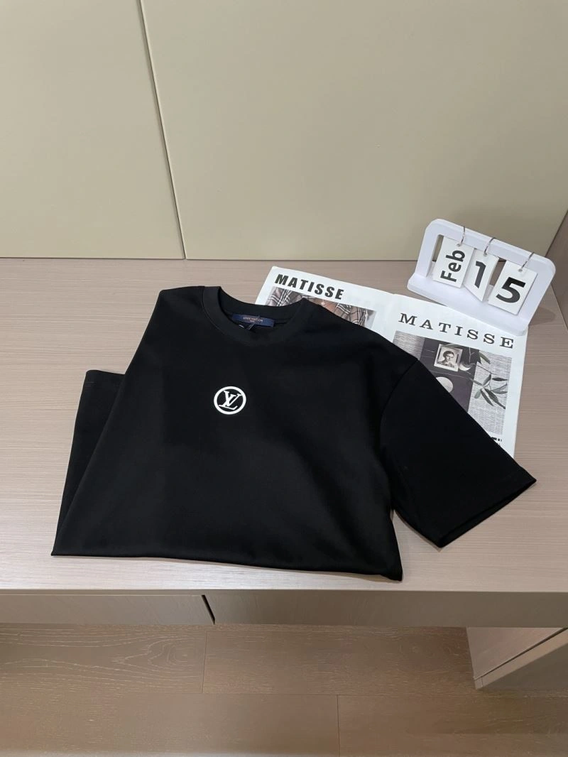 Louis Vuitton T-Shirts Resilient 135501