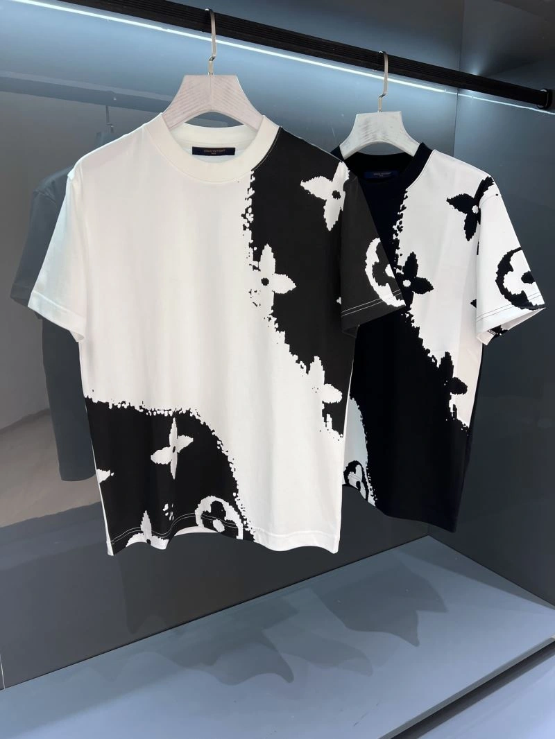 Louis Vuitton T-Shirts QuickDry 135500