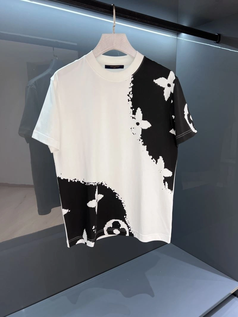 Louis Vuitton T-Shirts QuickDry 135500