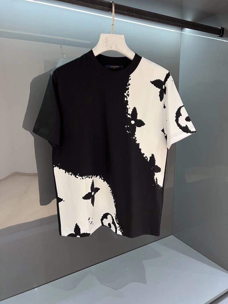 Louis Vuitton T-Shirts QuickDry 135500