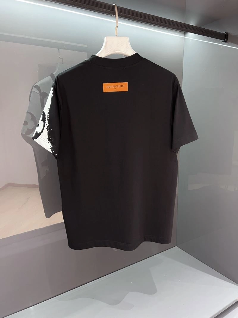 Louis Vuitton T-Shirts QuickDry 135500
