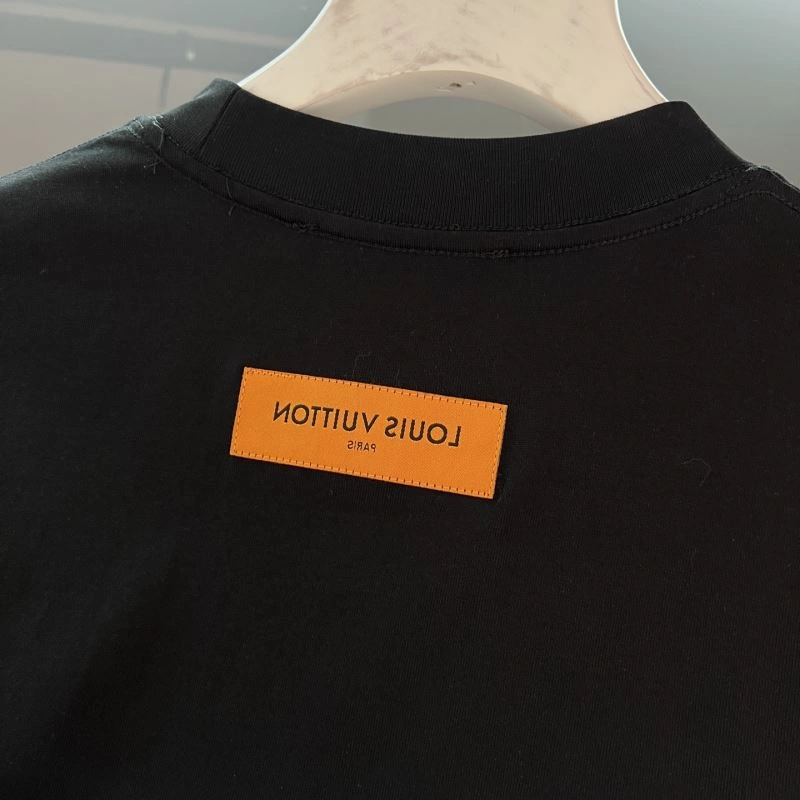 Louis Vuitton T-Shirts QuickDry 135500