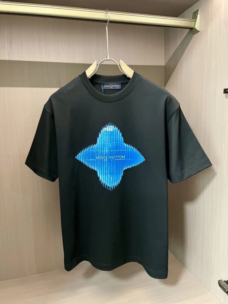 Louis Vuitton T-Shirts Compact 135473