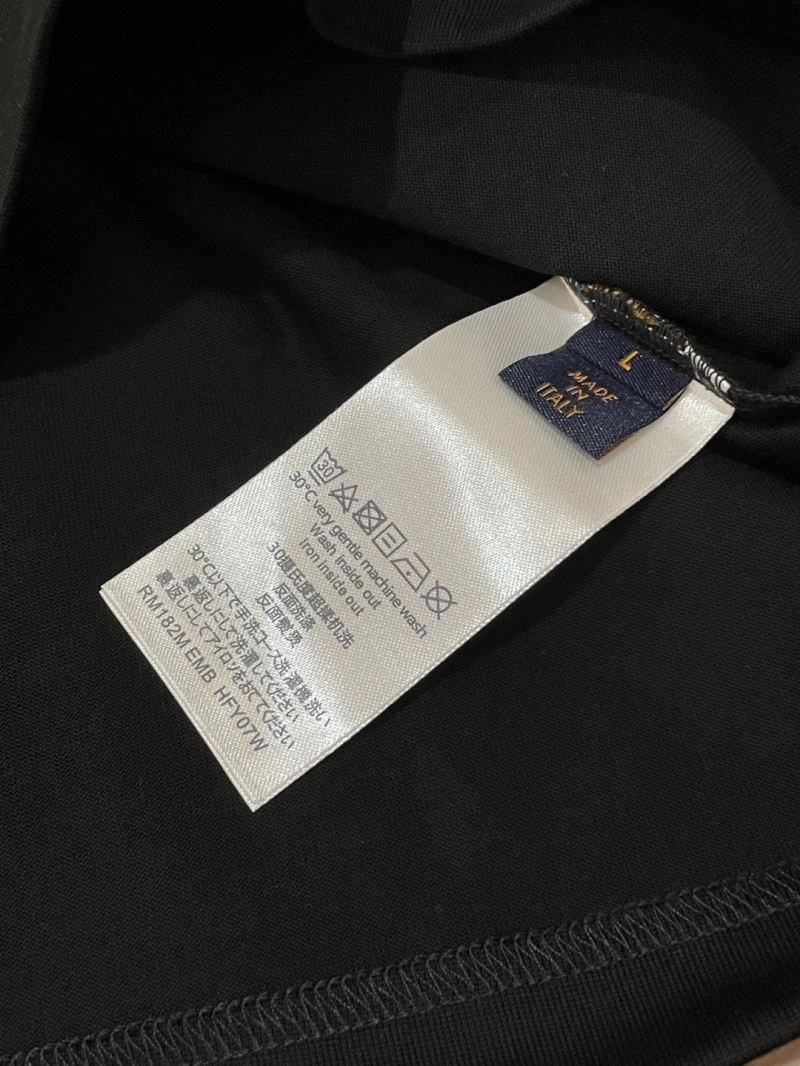 Louis Vuitton T-Shirts Compact 135473