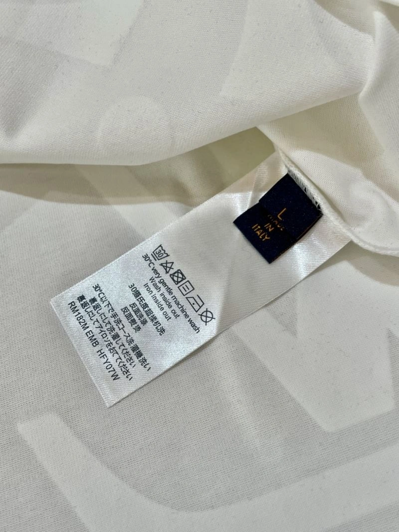 Louis Vuitton T-Shirts Upgraded 135472