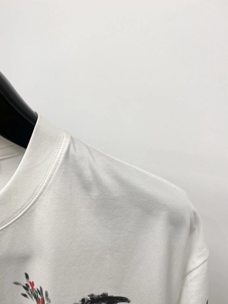 Louis Vuitton T-Shirts Trendy 135486