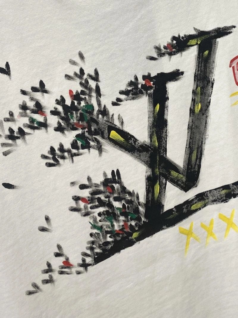 Louis Vuitton T-Shirts Trendy 135486