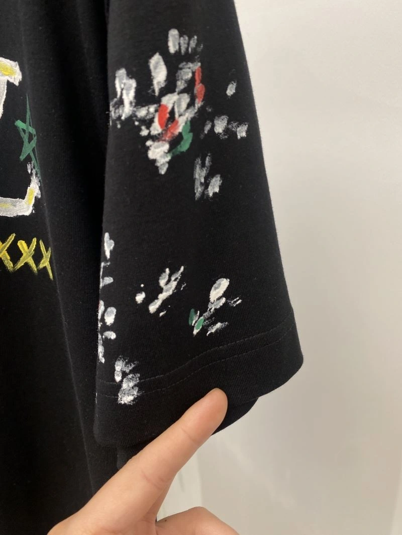 Louis Vuitton T-Shirts Minimalist 135468