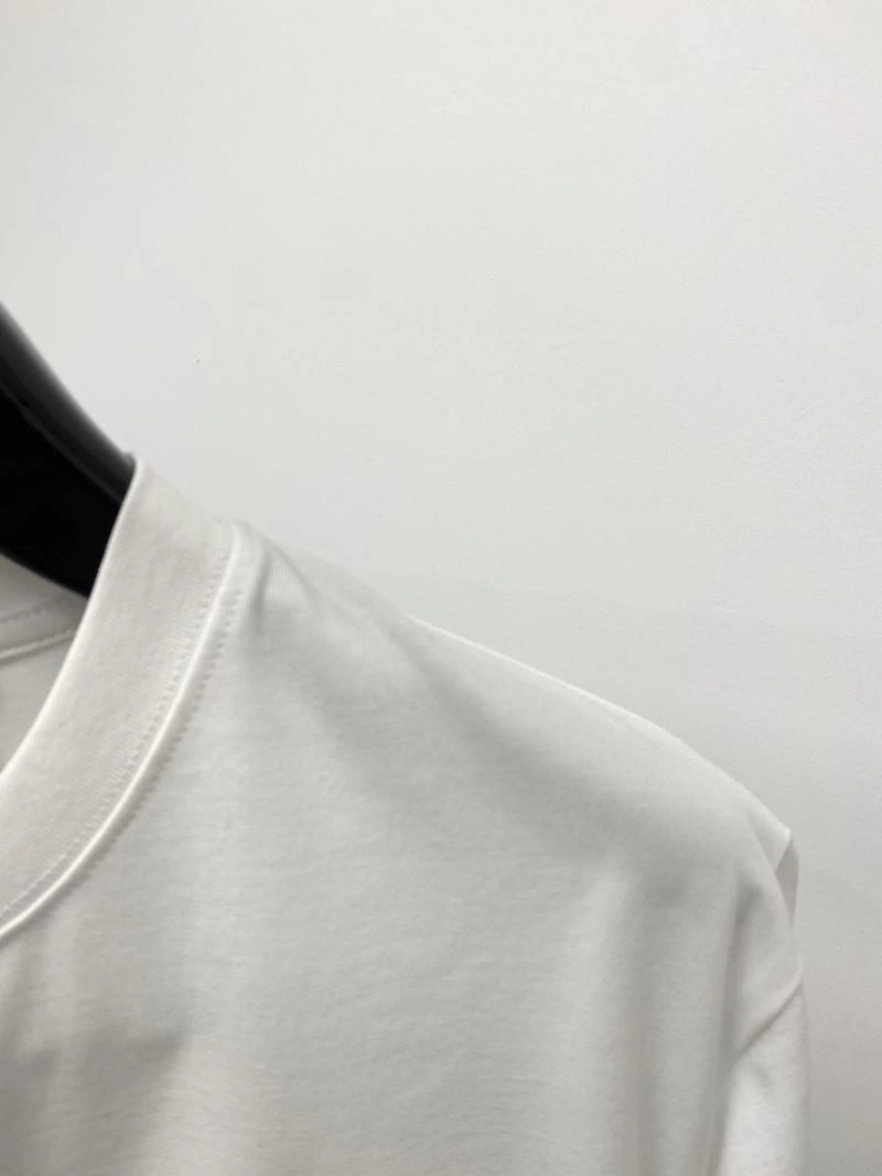 Louis Vuitton T-Shirts Modern 135470