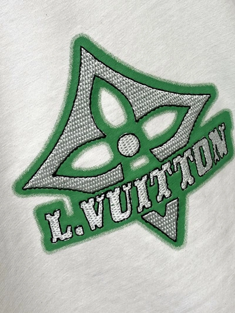 Louis Vuitton T-Shirts Modern 135470
