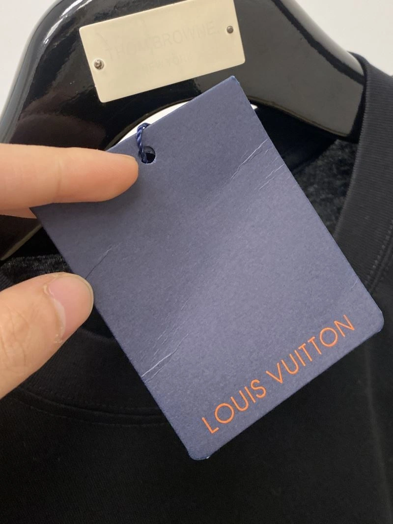 QuickDry Louis Vuitton T-Shirts 135466