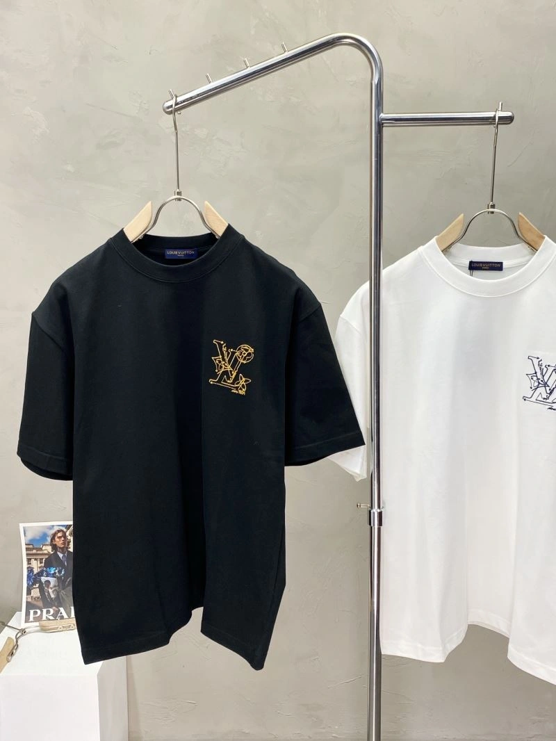 Louis Vuitton T-Shirts Trendy 135458