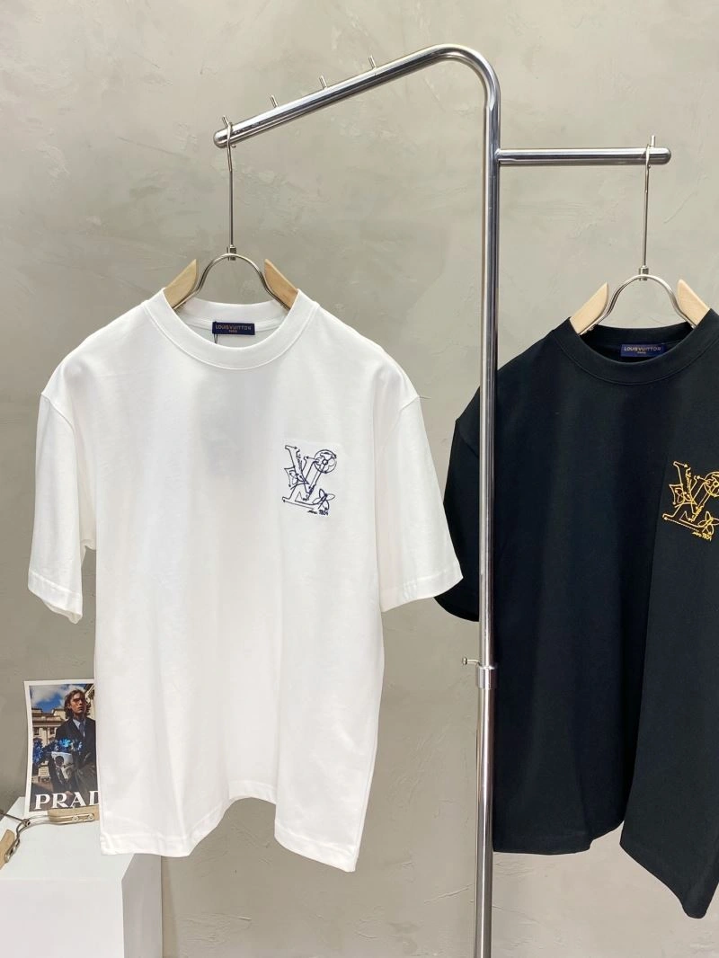 Louis Vuitton T-Shirts Trendy 135458