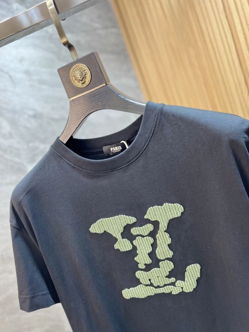 Louis Vuitton T-Shirts SunProtective 135439