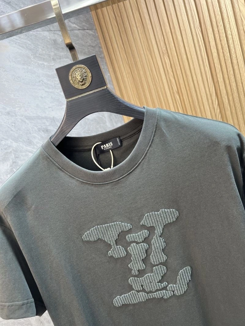 Durable Louis Vuitton T-Shirts 135437