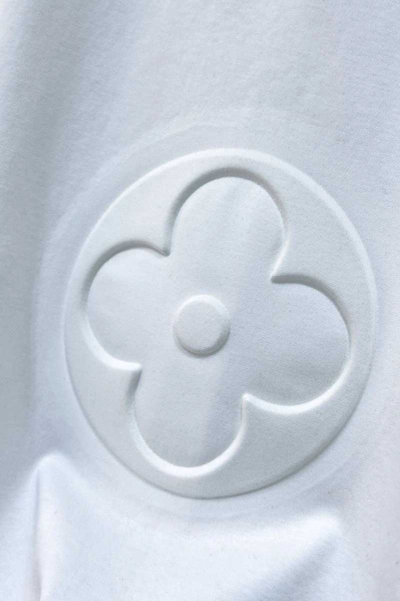 ModernLook Louis Vuitton T-Shirts 135453