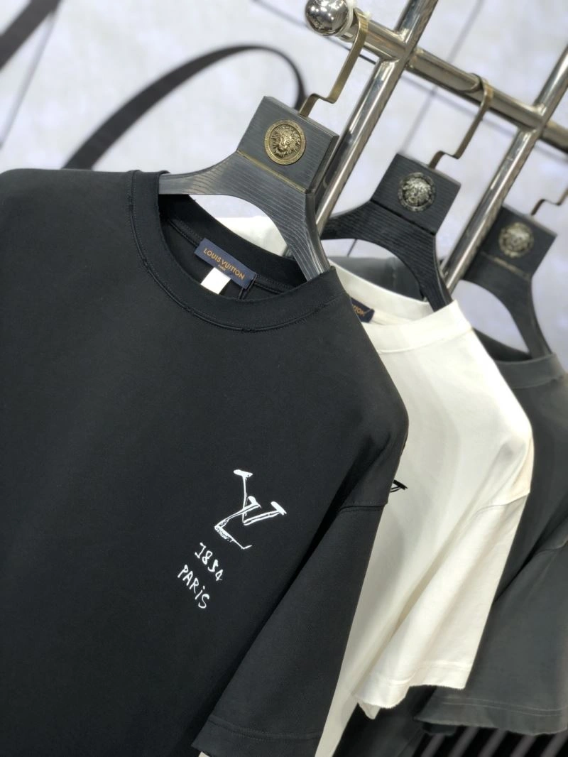 Louis Vuitton T-Shirts WeatherProof 135434