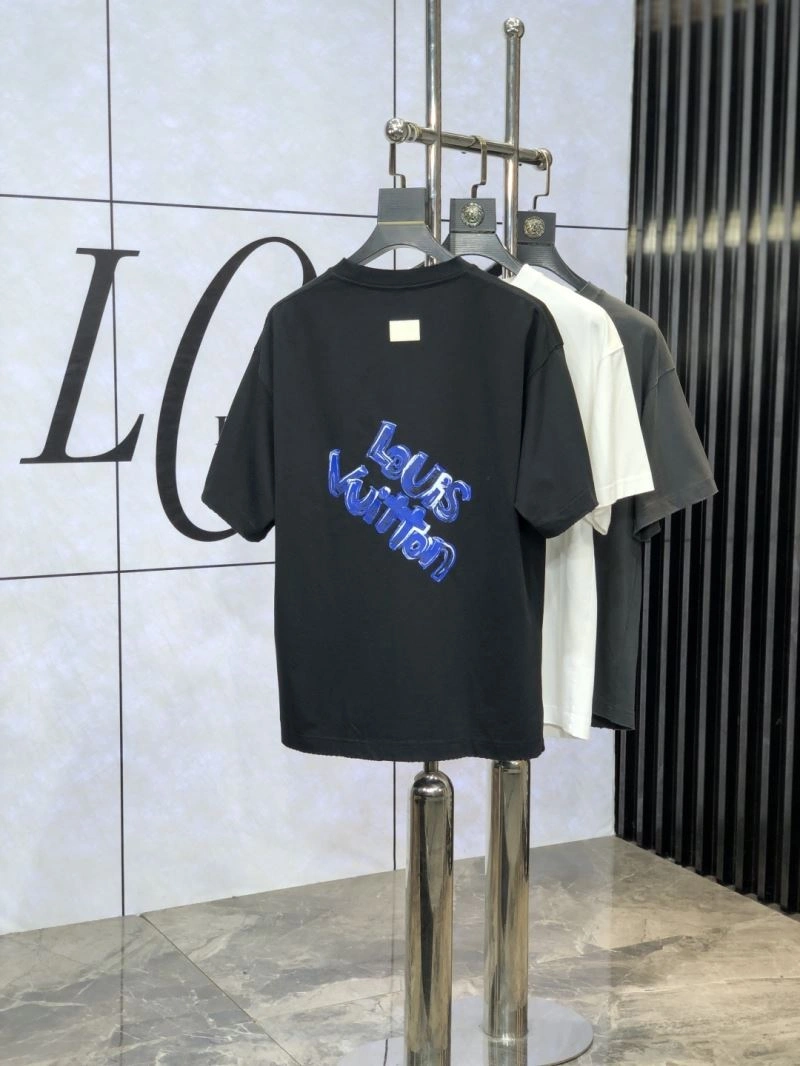 Louis Vuitton T-Shirts WeatherProof 135434