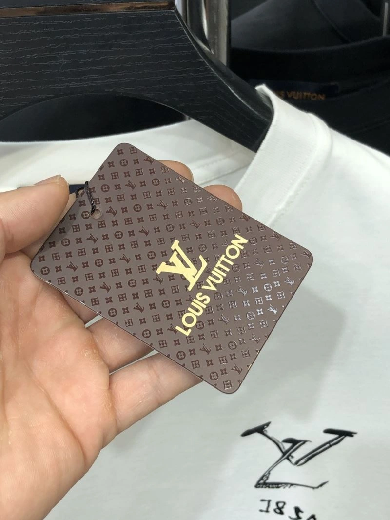 Louis Vuitton T-Shirts TechFriendly 135446