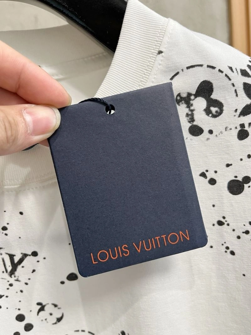 Louis Vuitton T-Shirts Unique 135449