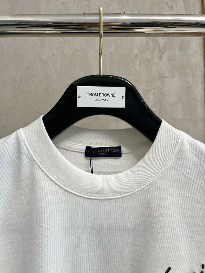 Louis Vuitton T-Shirts Upgraded 135457