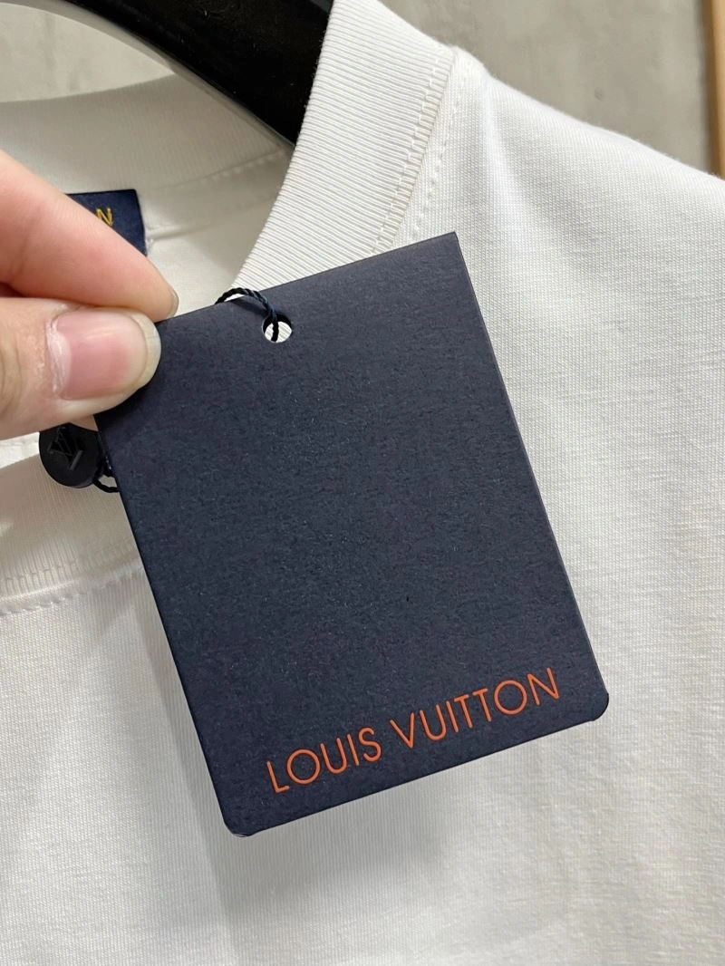 Louis Vuitton T-Shirts Upgraded 135457