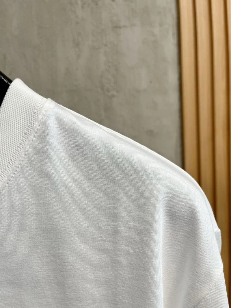 Louis Vuitton T-Shirts Upgraded 135457