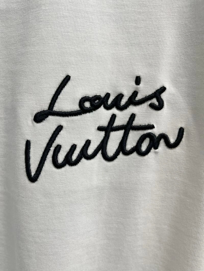Louis Vuitton T-Shirts Upgraded 135457
