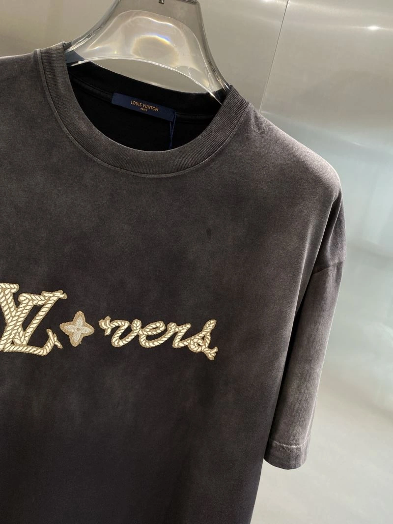 TravelReady Louis Vuitton T-Shirts 135444