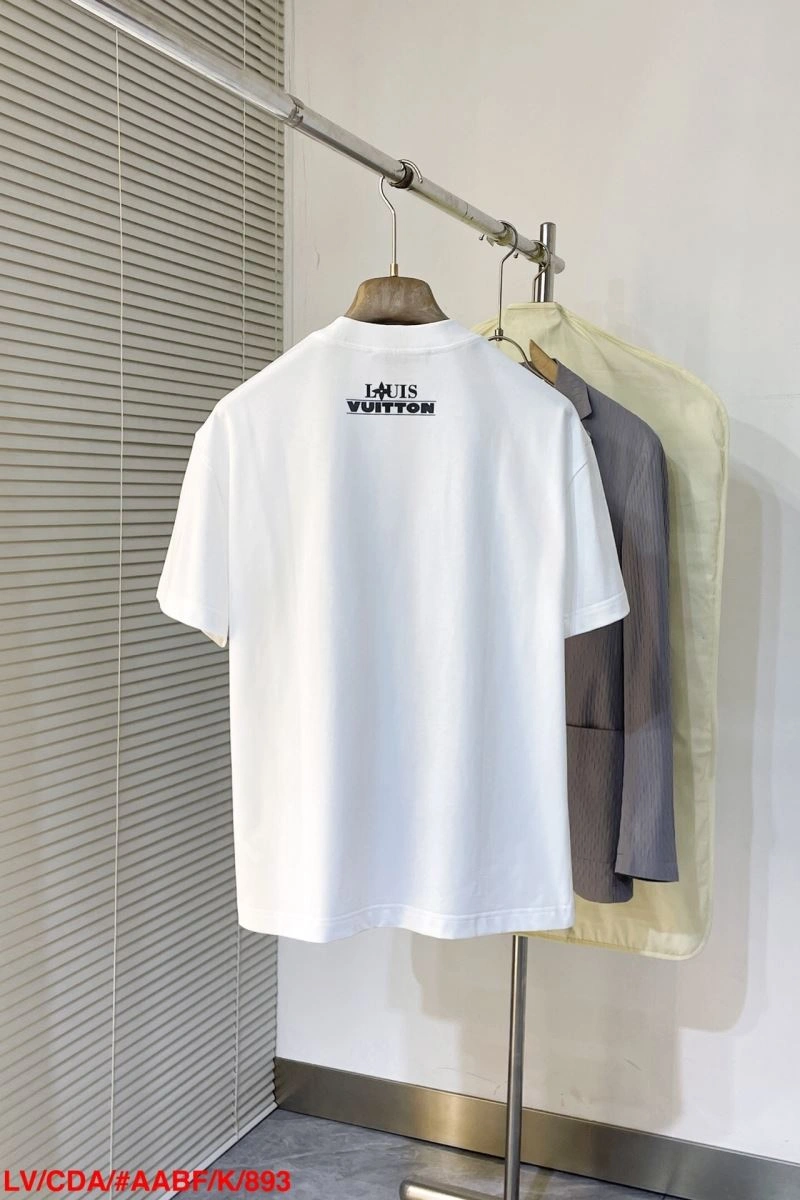 Unisex Louis Vuitton T-Shirts 135460