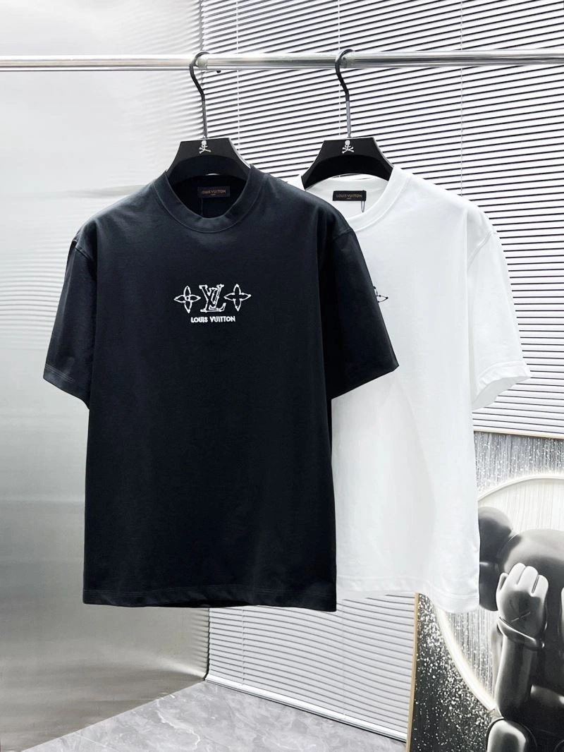 Classic Louis Vuitton T-Shirts 135462