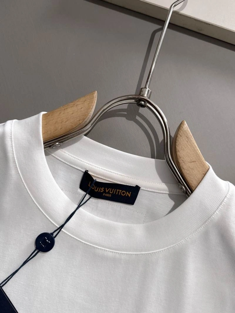 Louis Vuitton T-Shirts Affordable 135440