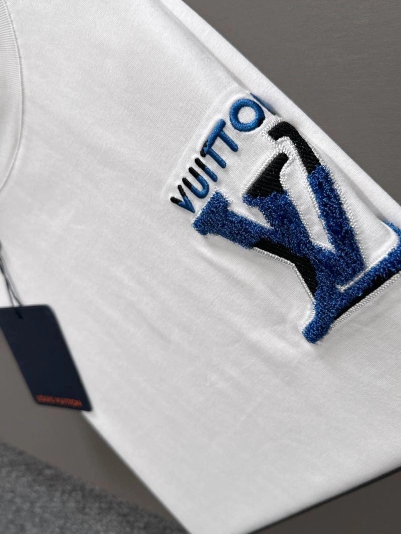 Louis Vuitton T-Shirts Affordable 135440
